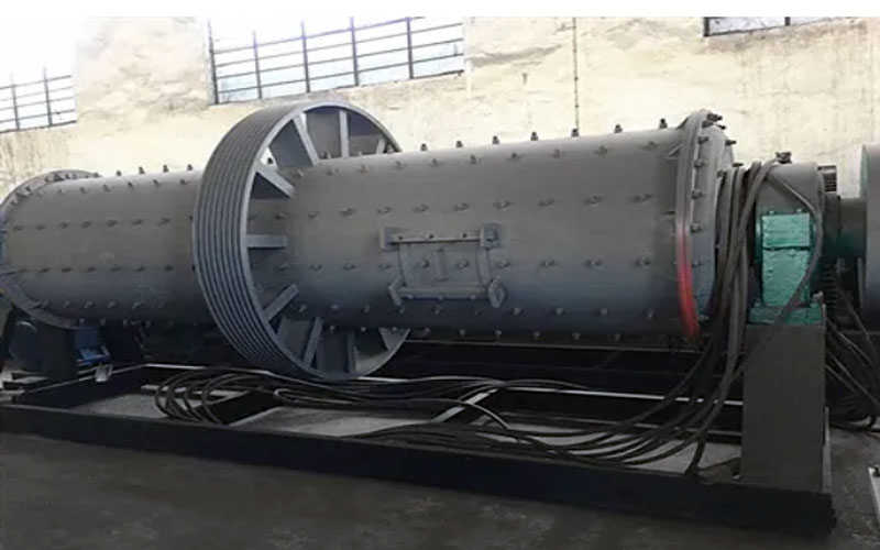 小型球磨機(jī)一臺(tái)的價(jià)格？