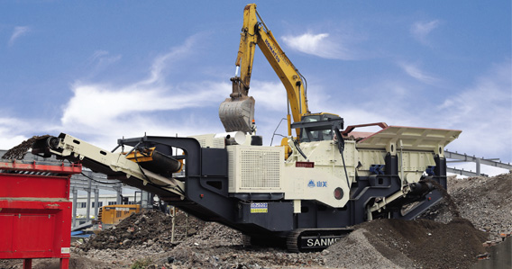 我國建筑垃圾日益嚴重，建筑垃圾移動式破碎機領(lǐng)域面臨新的發(fā)展機遇。