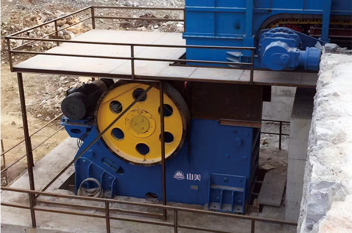 專(zhuān)業(yè)的破碎專(zhuān)家——顎式破碎機(jī)！