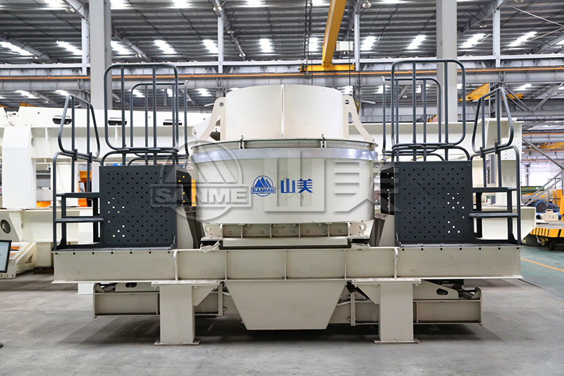 制砂機出砂率低是什么原因?qū)е碌模? /> 
</p>
<h2>
	&emsp;&emsp;制砂機出砂率低是什么原因?qū)е碌模?
</h2>
<br />
&emsp;&emsp;<strong>一、<a href='http://m.koreanpx.cn/application/aggregate/Manufactured-sand.html' title='機制砂' target='_blank'>機制砂</a>處理物料的硬度：</strong><br />
<br />
&emsp;&emsp;礦物石在生產(chǎn)過程中礦石的本身硬度成為了破碎難度的關(guān)鍵因素。礦石硬度越大密度越大，所以就越難破碎，破碎生產(chǎn)效率越低，也會對設(shè)備的磨損越大，不僅會影響制砂機的生產(chǎn)量，還會對設(shè)備造成磨損。所以，物料要選擇硬度適中的。<br />
<br />
&emsp;&emsp;<strong>二、制砂物料的粘結(jié)度：</strong><br />
<br />
&emsp;&emsp;物料的粘度越大，就更容易黏結(jié)在制砂機上面。黏度高的物料黏結(jié)在制砂機內(nèi)壁上，會非常影響制砂機的生產(chǎn)效率。所以，物料在選擇時，選擇物料黏度較小的物料。<br />
<br />
&emsp;&emsp;<strong>三、物料的含水量：</strong><br />
<br />
&emsp;&emsp;物料的含水量較大時，容易沾黏在設(shè)備的內(nèi)壁，并且在物料進料的過程中很容易會導(dǎo)致制砂機堵塞，從而導(dǎo)致制砂機的生產(chǎn)能力，影響到制砂機的正常運行。所以，當(dāng)我們在選擇物料時，要控制物料的含水量。要是物料的濕度比較大，可以經(jīng)過風(fēng)吹日曬來盡量降低物料中的含水量。<br />
<p>
	<br />
</p>
<p style=