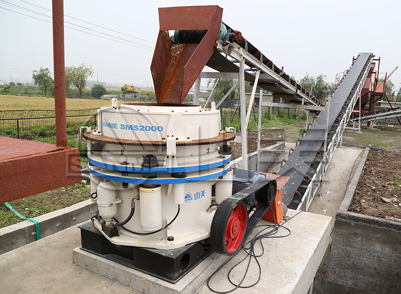 反擊破和圓錐破誰出粉量多？怎樣才能解決大量的出粉問題？